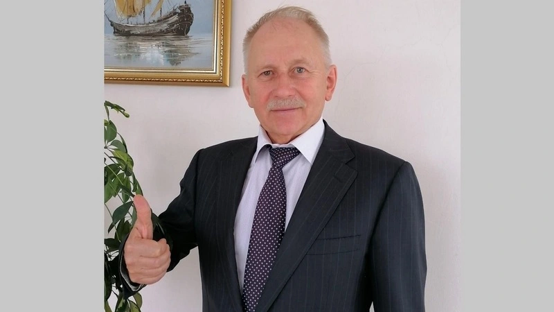 Директор «Сургутского хлебозавода» Сергей Пустозеров отметил юбилей