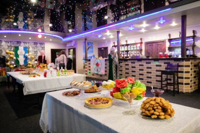 Хлеб из печи для белоярцев: этно-кафе в Сургутском районе расширяет производство