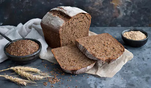 Секреты изготовления настоящего ржаного хлеба (видео)